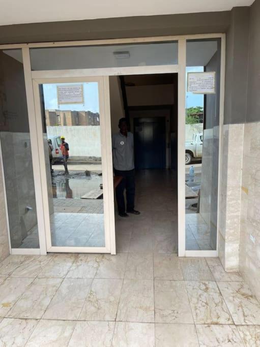 Appartement F3 Cite De L'Emergence Dakar Plateau Exteriér fotografie