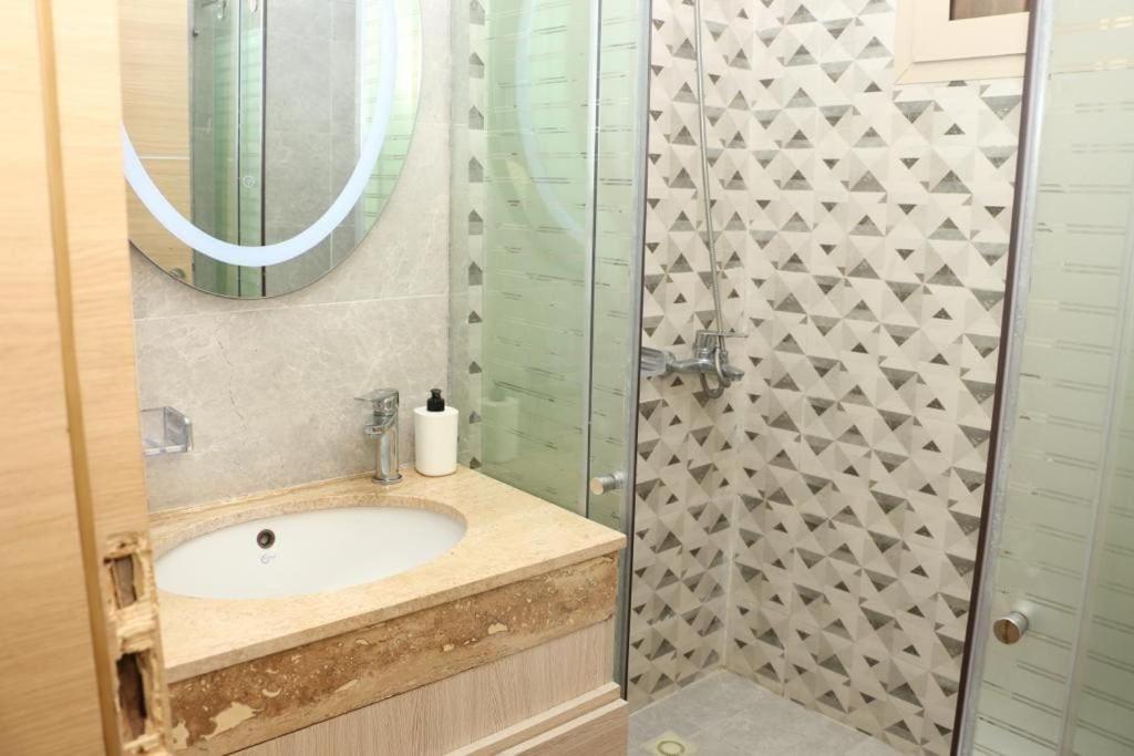 Appartement F3 Cite De L'Emergence Dakar Plateau Exteriér fotografie