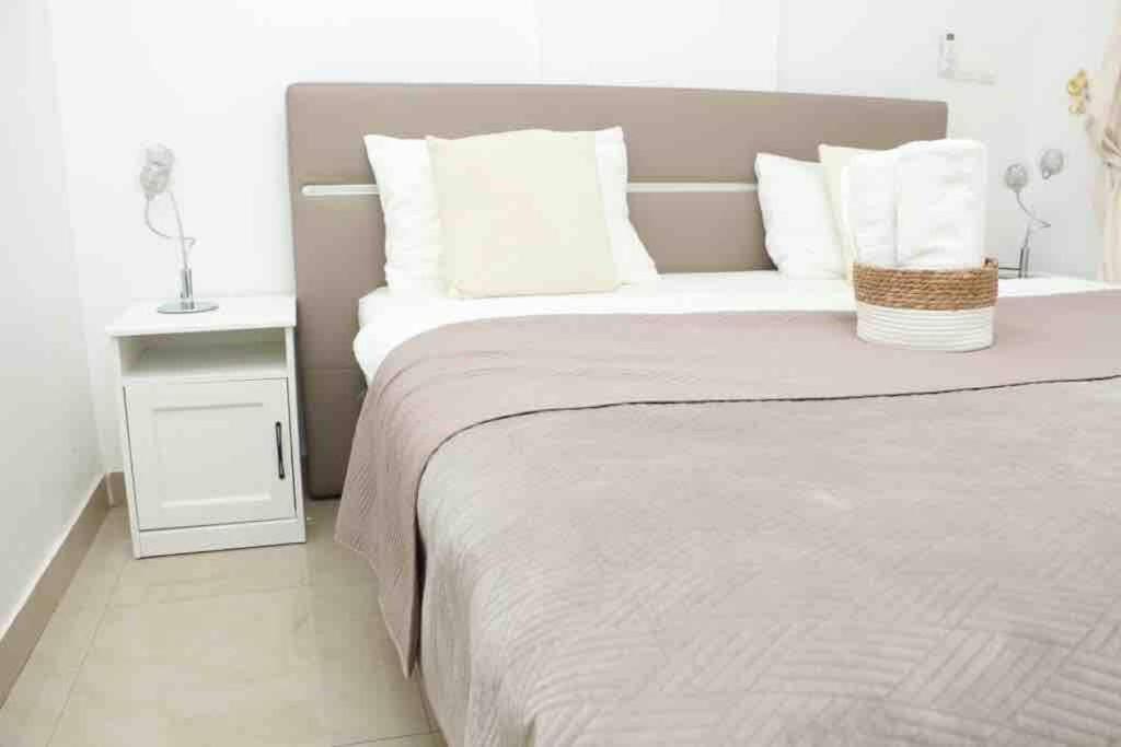Appartement F3 Cite De L'Emergence Dakar Plateau Exteriér fotografie