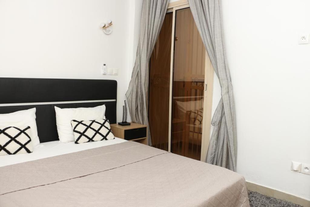 Appartement F3 Cite De L'Emergence Dakar Plateau Exteriér fotografie