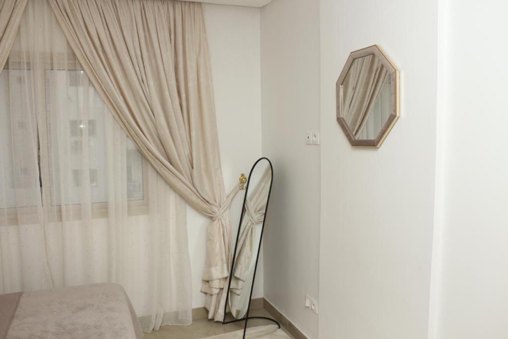 Appartement F3 Cite De L'Emergence Dakar Plateau Exteriér fotografie