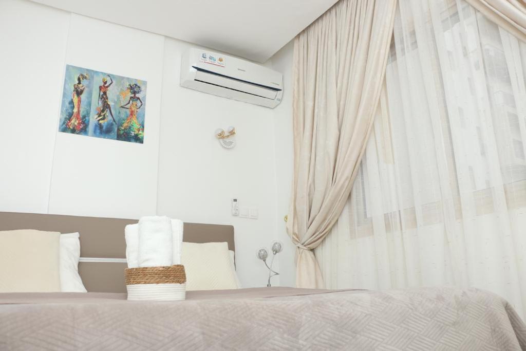 Appartement F3 Cite De L'Emergence Dakar Plateau Exteriér fotografie